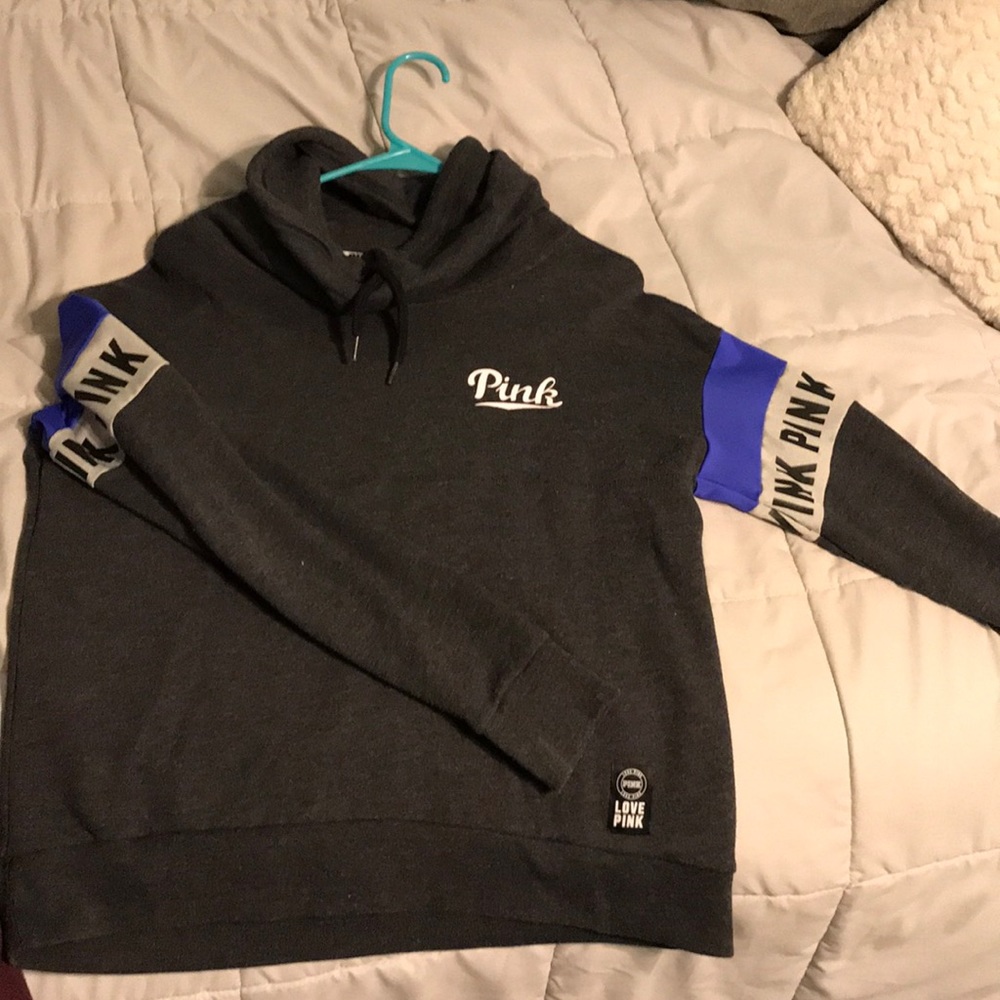 VS pink sweatshirt!